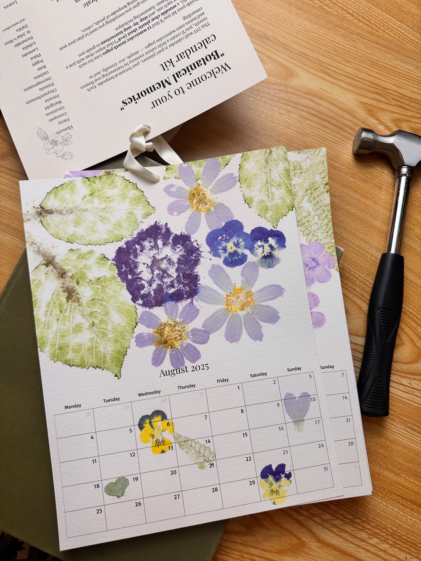 Botanical Memories – Wall Calendar DIY kit