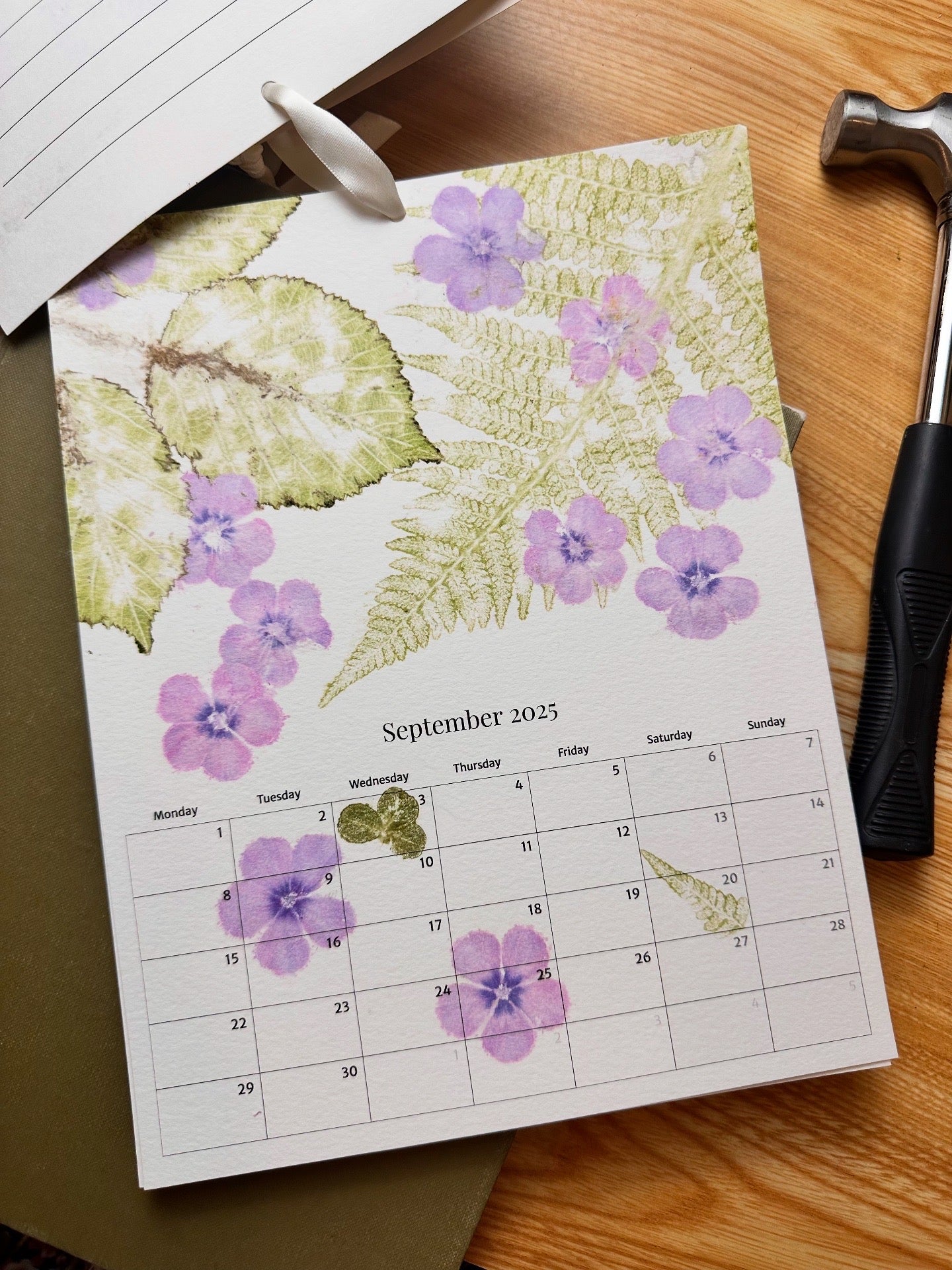 Botanical Memories – Wall Calendar DIY kit
